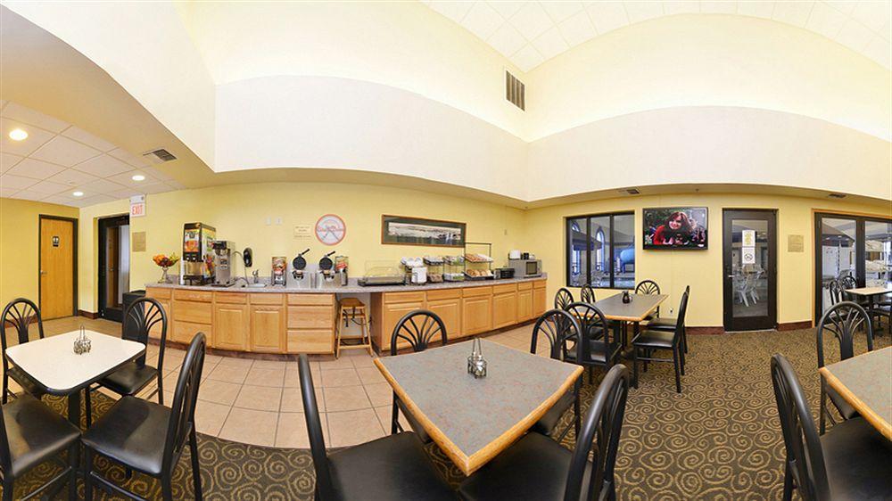 Howard Johnson By Wyndham Billings Exterior foto